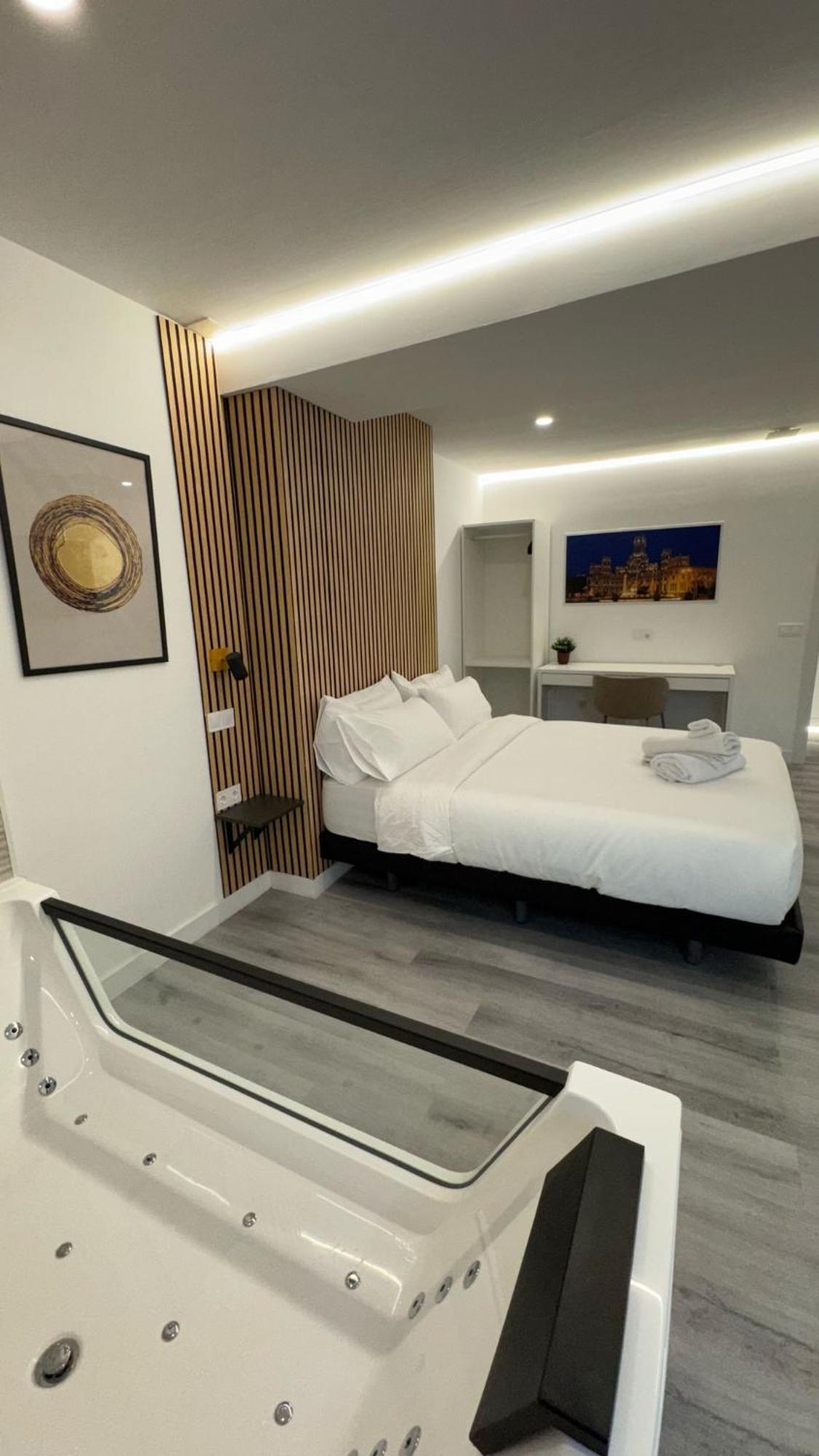 Jacuzzi Rooms Puente De Vallecas — Photos 3