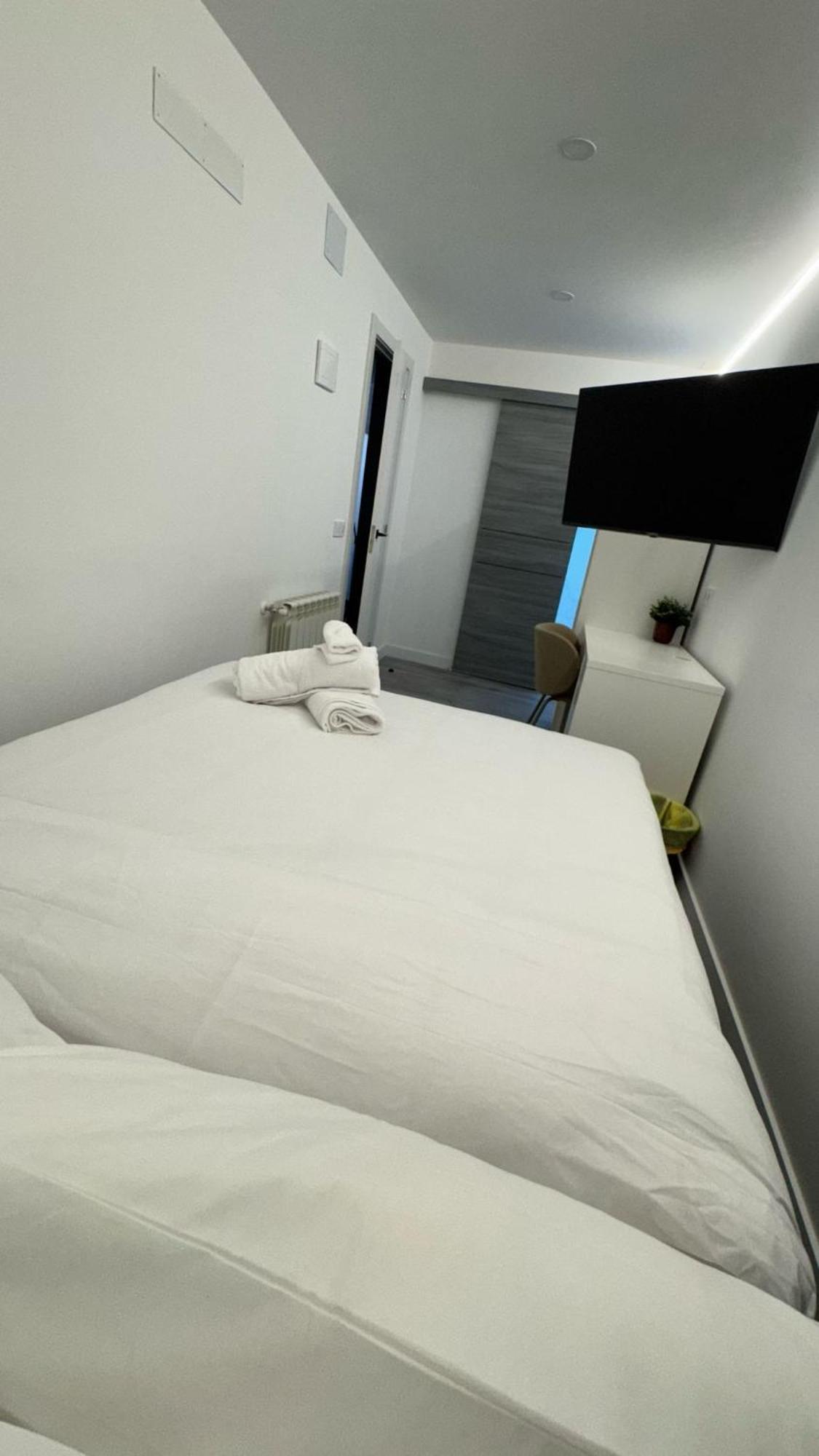 Jacuzzi Rooms Puente De Vallecas — Photos 2